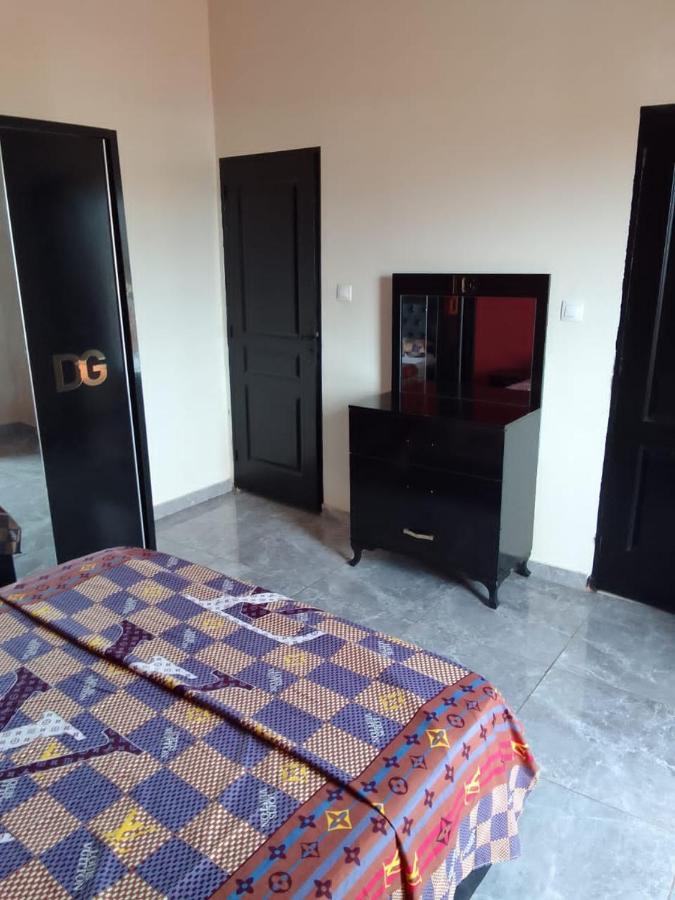 Residence Des Almadi Dakar Exteriör bild